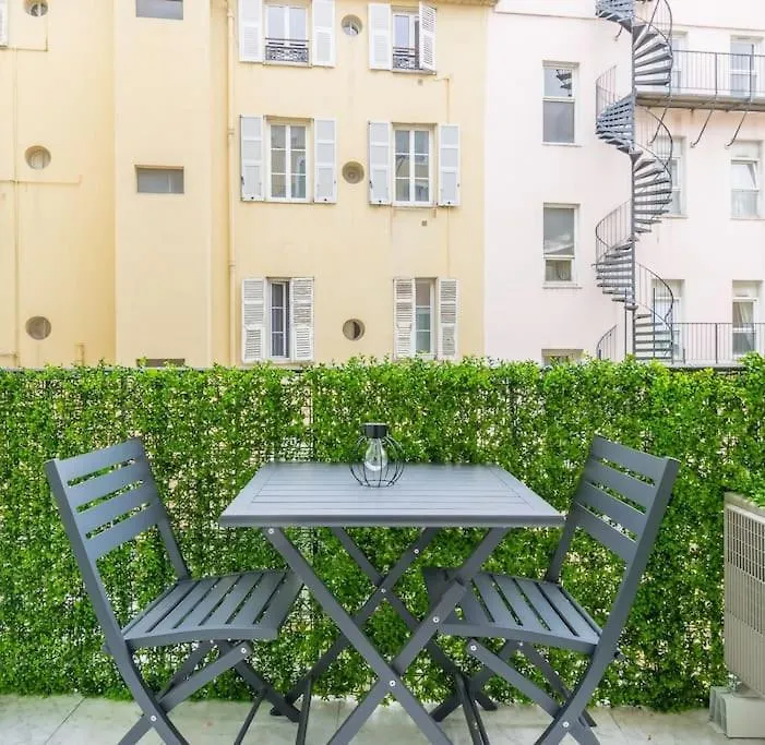 L13 Central Flat 5Mins Walk To Beach Ac/Balcon/Wifi Nizza 0*,  Frankreich
