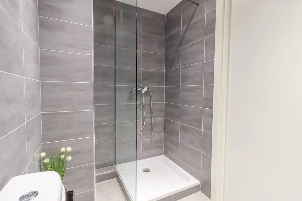 Apartment L13 Central Flat 5Mins Walk To Beach Ac/Balcon/Wifi Nizza
